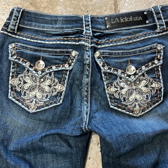 LA Idol jean capris - Picture 9 of 9